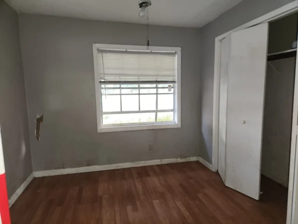 Frostproof, FL MOBILE HOME (0.86 ACRES )